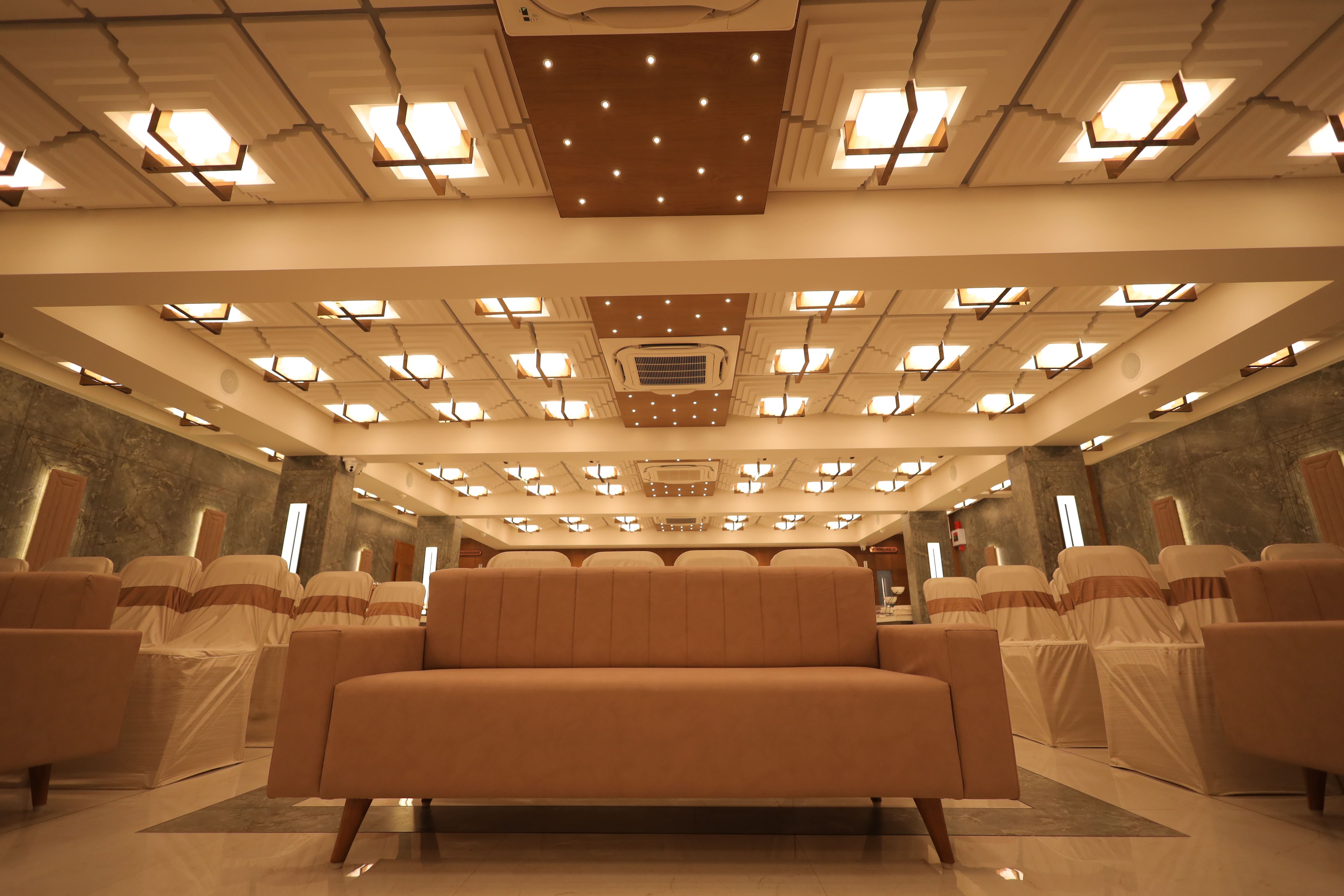 City Corner gallery image 16